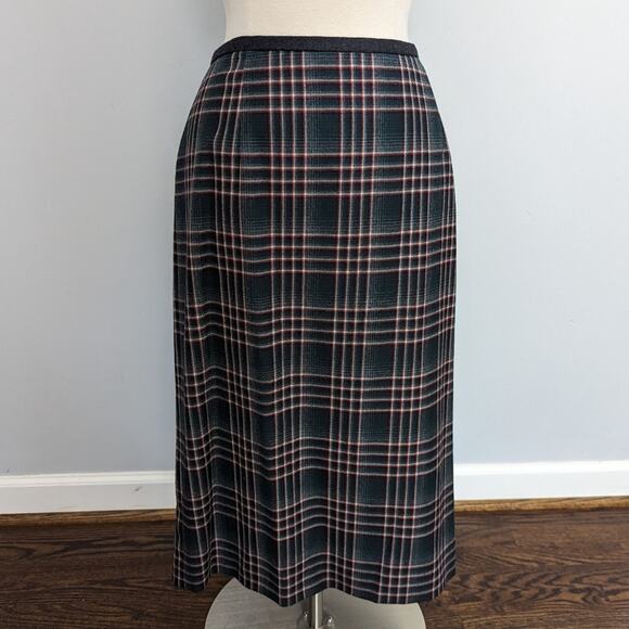 Pendleton Dresses & Skirts - Women's Pendleton Virgin Wool Grey Red Plaid Knee Length Skirt 14 29" Length